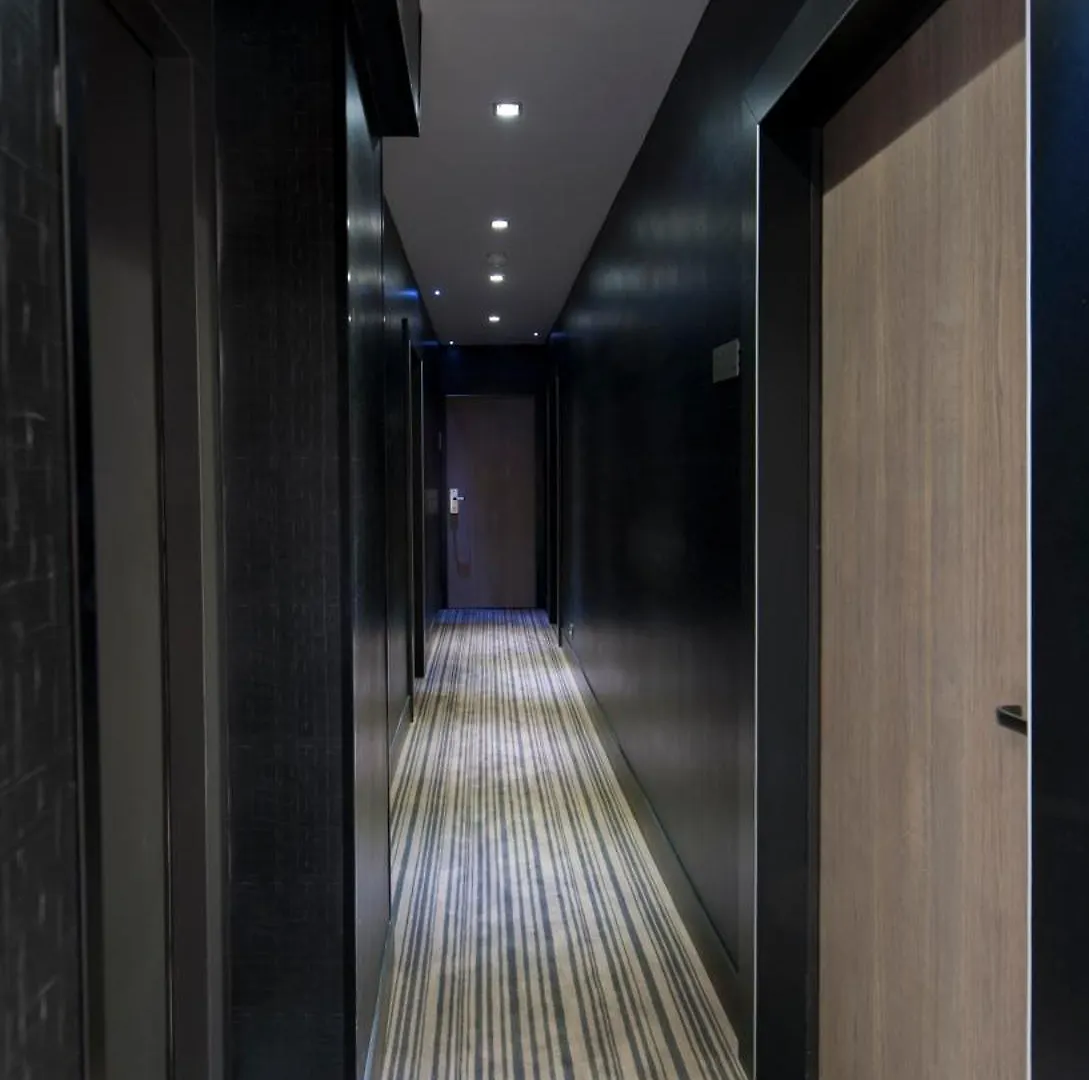 Hotel Hôtel Saint-Charles Paris