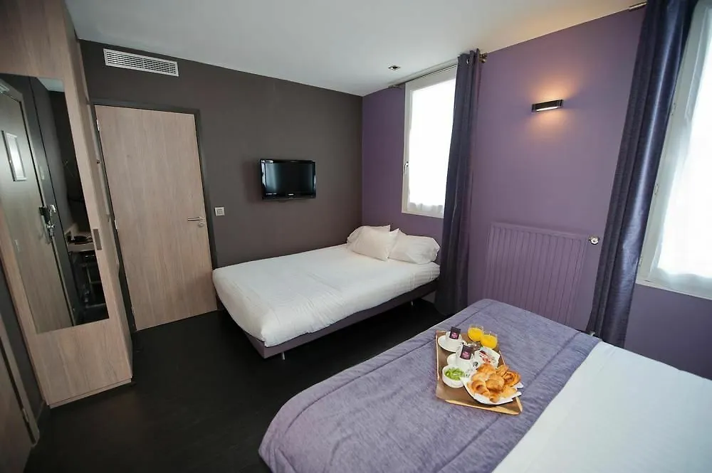 Hotel Hôtel Saint-Charles Paris