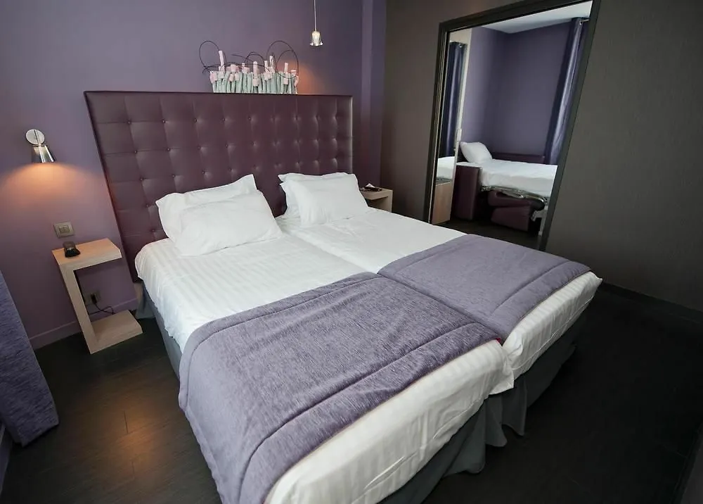 Hotel Hôtel Saint-Charles Paris